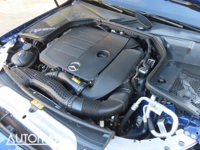 Mercedes-Benz C-Class 2022 photo 5