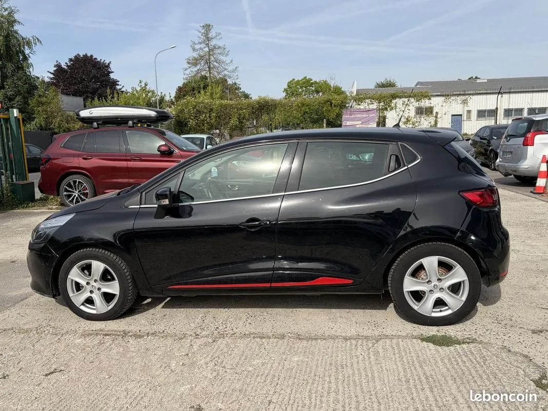 Renault Clio 2016 photo 3