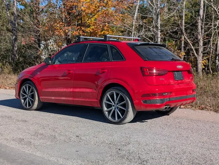 Audi Q3 2018 photo 4