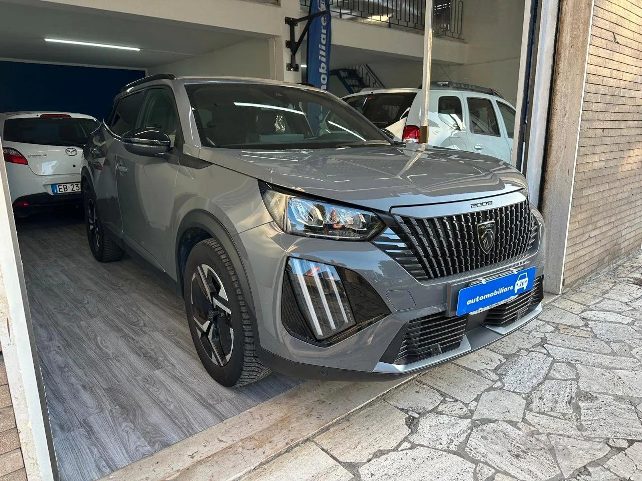 Peugeot 2008 2024 photo 2