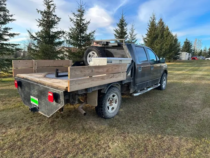 Ford F-150 2006 photo 2