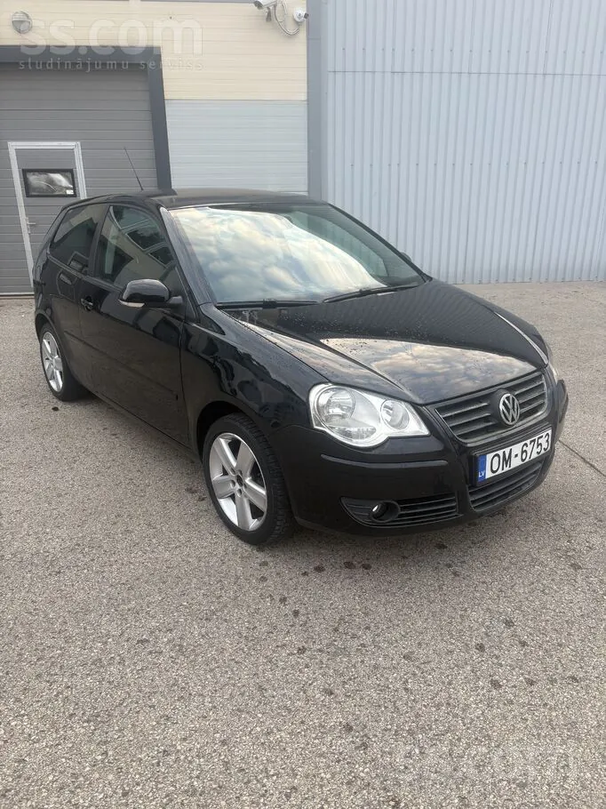 Volkswagen Polo 2005 photo 2
