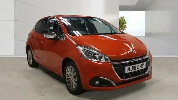 Peugeot 208