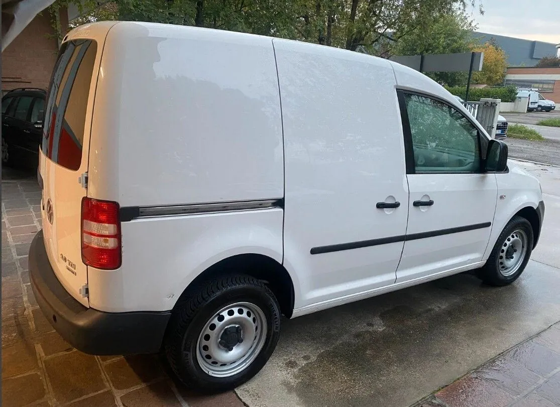 Volkswagen Caddy 2015 photo 2