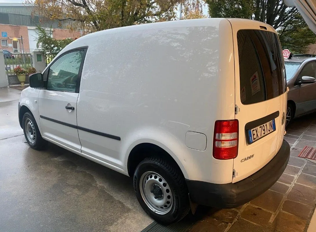 Volkswagen Caddy 2015 photo 3