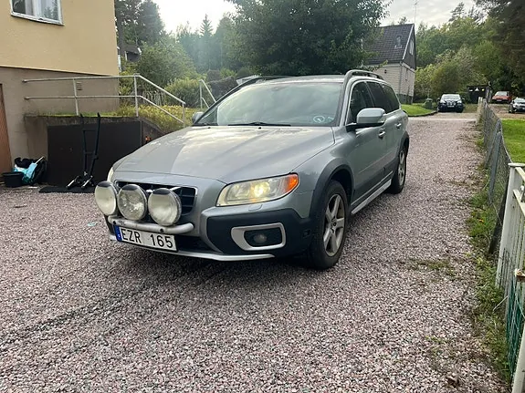 Volvo Xc70 2010 photo 2