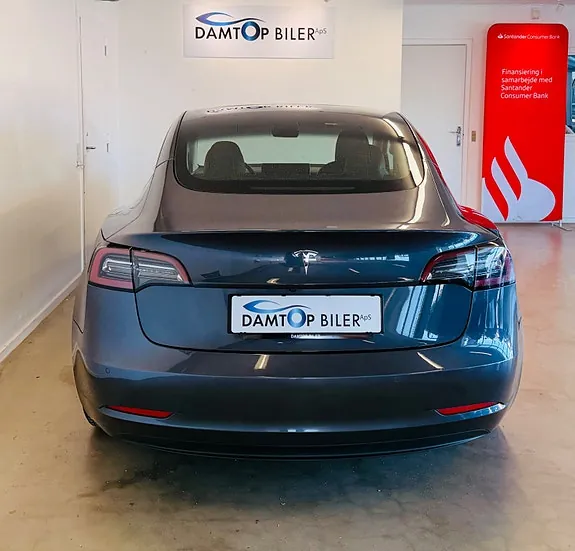 Tesla Model 3 2021 photo 4