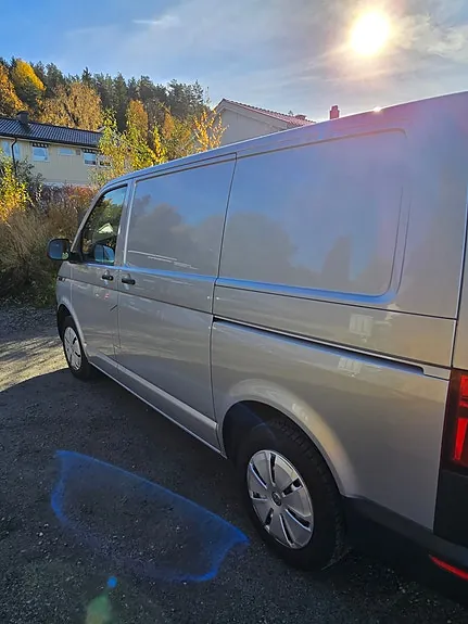 Volkswagen Transporter 2023 photo 4