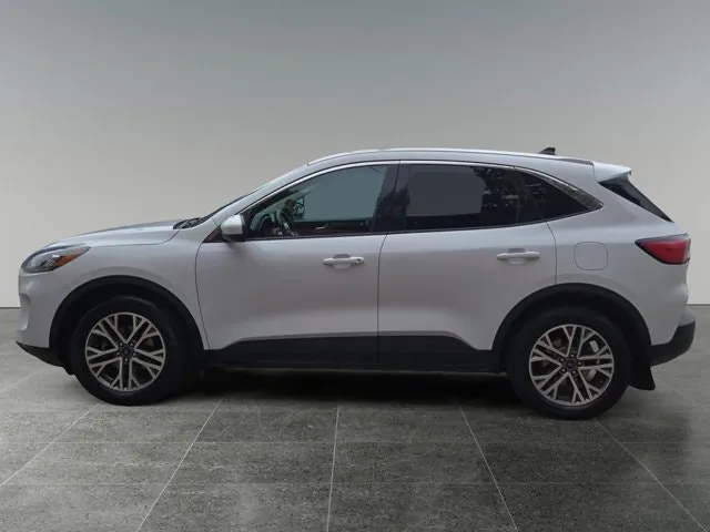Ford Escape 2022 photo 2
