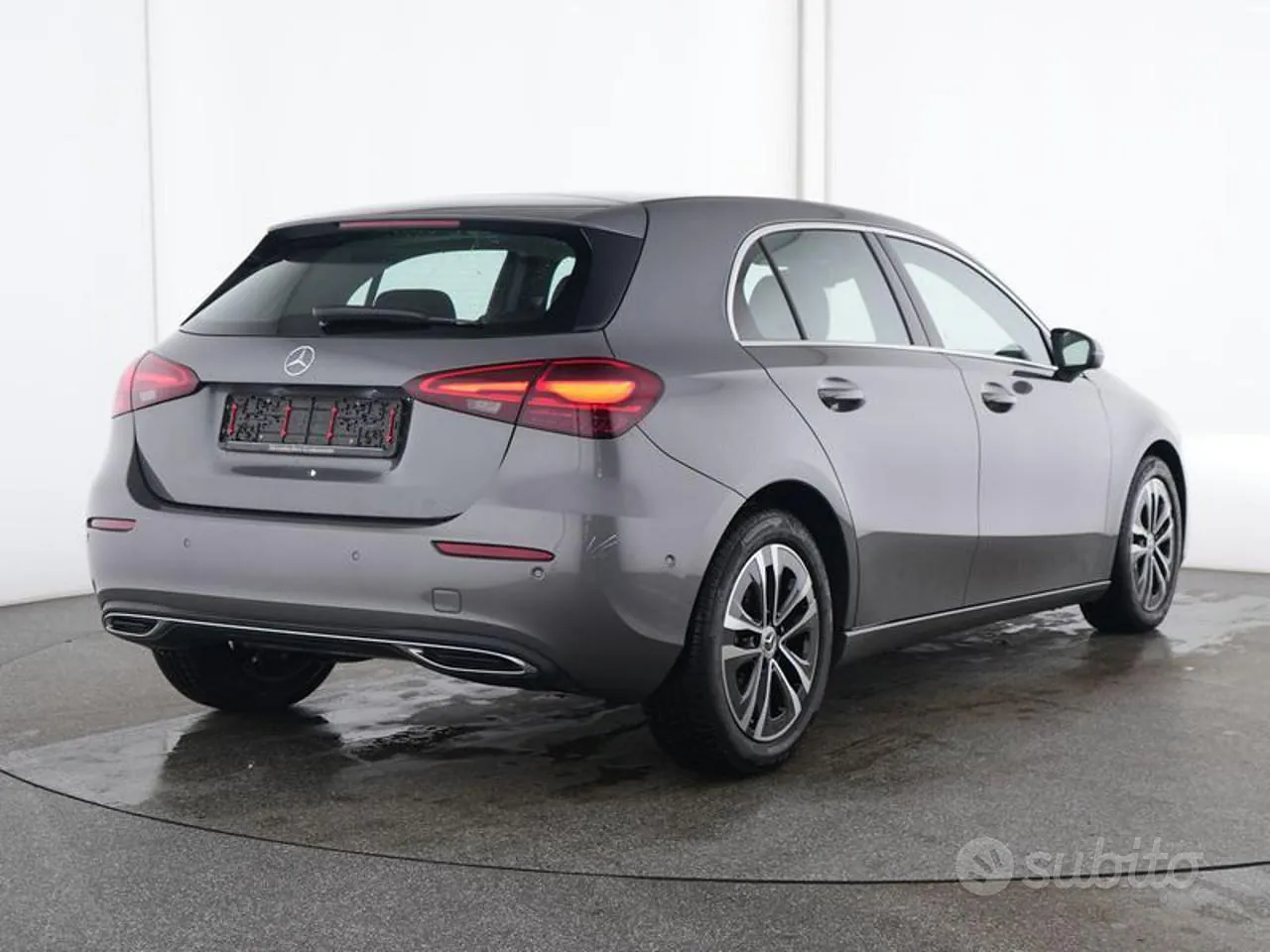 Mercedes-Benz A 180 2025 photo 4