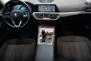 BMW Série 3 2022 photo 3