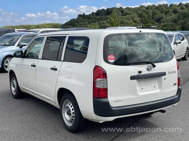 Toyota Probox Van 2022 photo 3