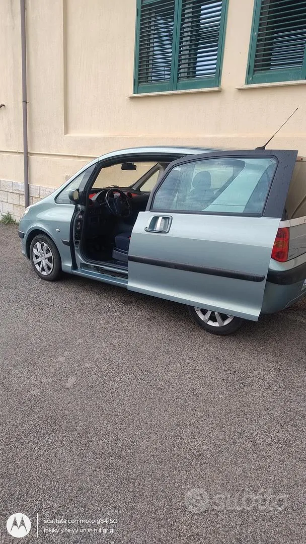 Peugeot 1007 2005 photo 3