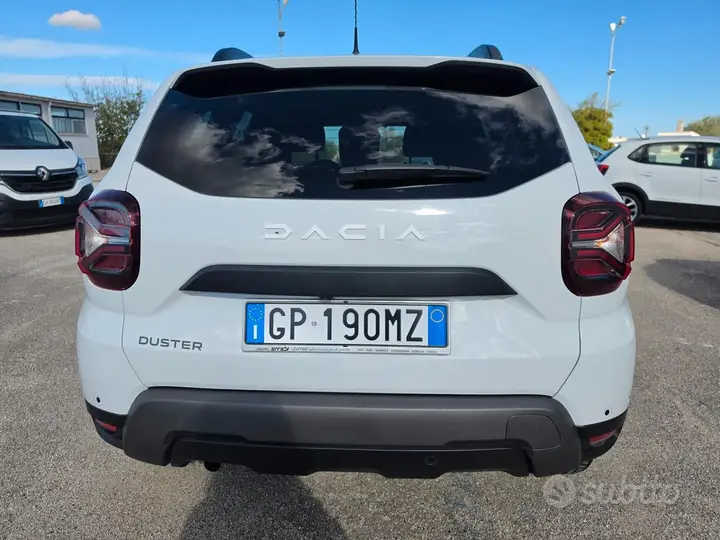 Dacia Duster 2023 photo 4
