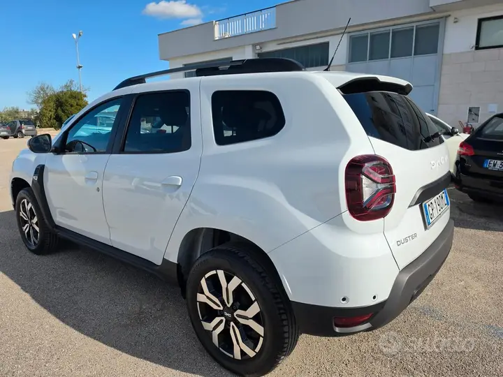 Dacia Duster 2023 photo 5