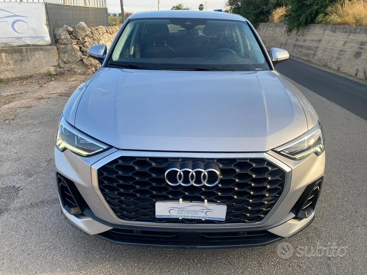Audi Q3 2021 photo 2