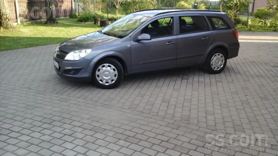 Opel Astra 2007 photo 2