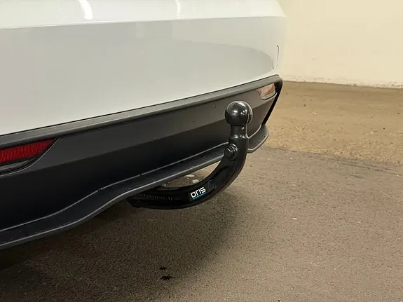 Tesla Model 3 2024 photo 5