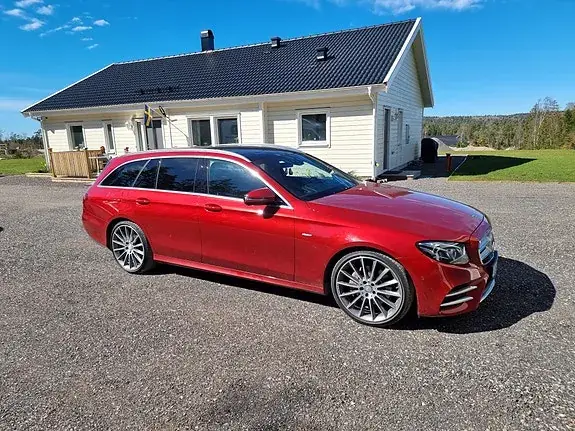 Mercedes-Benz E 220