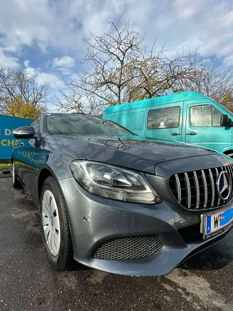 Mercedes-Benz C-Class 2015 photo 3