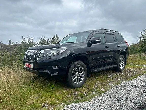Toyota Land Cruiser 2018 photo 3