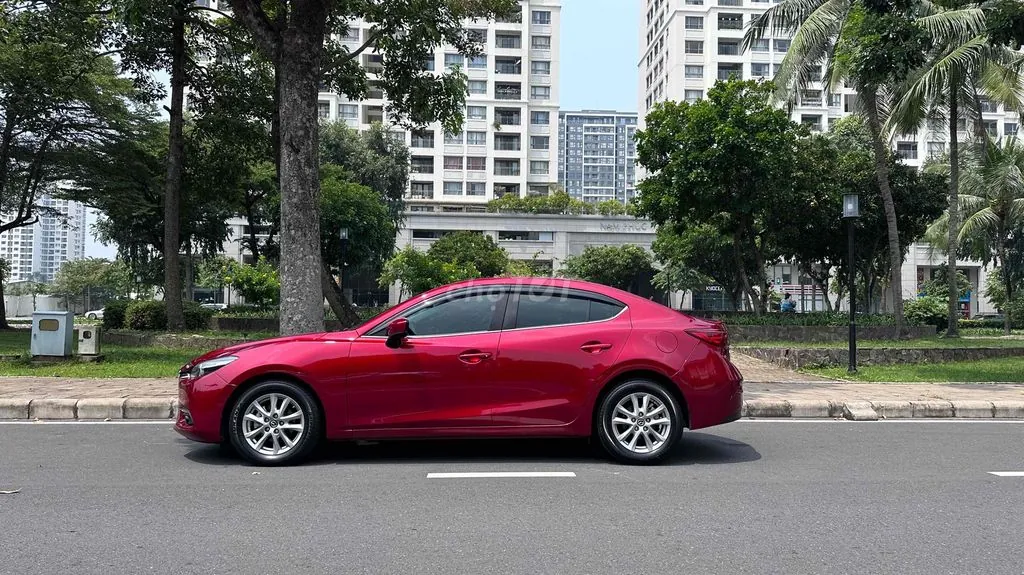 Mazda 3 2019 photo 3