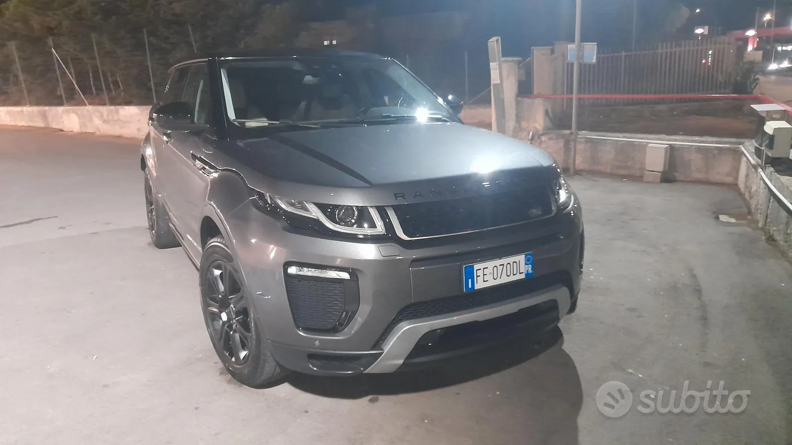 Land Rover Range Rover Evoque 2016 photo 2