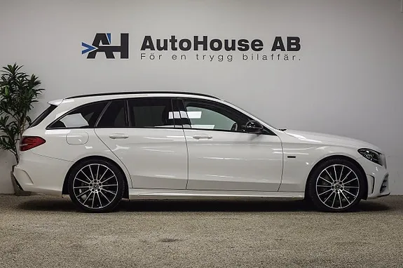 Mercedes-Benz C300 2020 photo 3