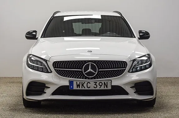 Mercedes-Benz C300 2020 photo 4