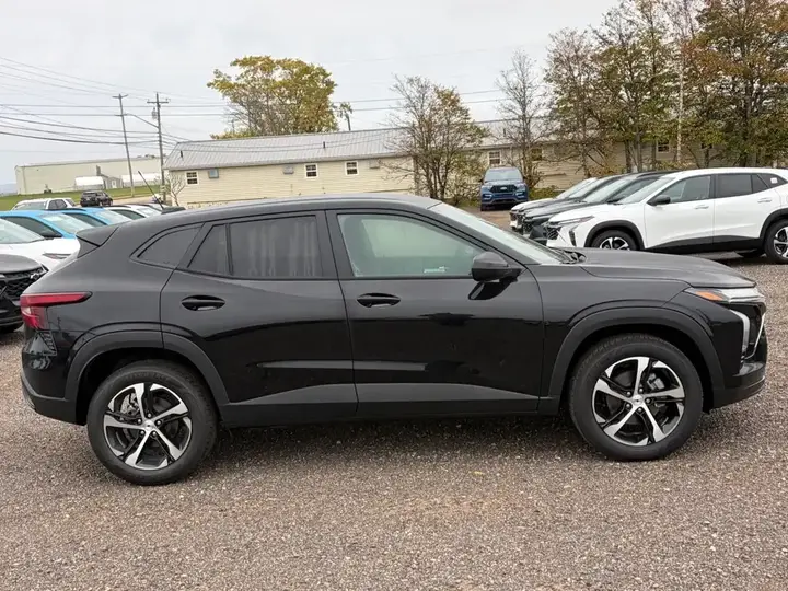 Chevrolet Trax 2026 photo 4