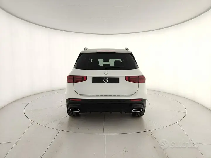 Mercedes-Benz Glb 2026 photo 4