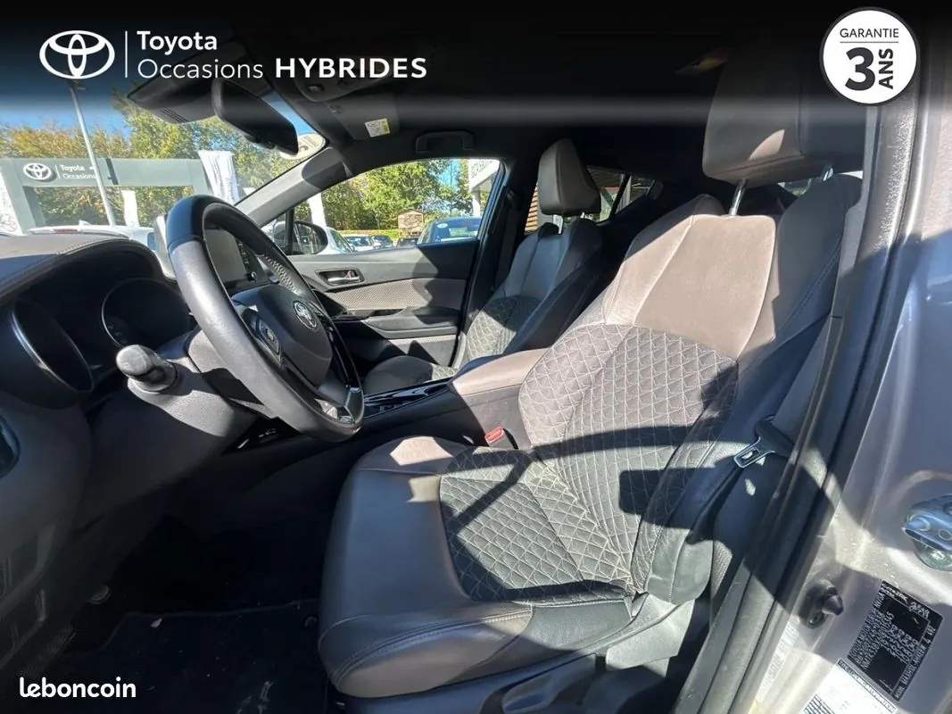 Toyota C-Hr 2020 photo 3