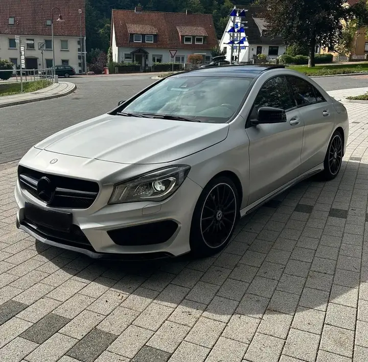 Mercedes-Benz Cla 250+