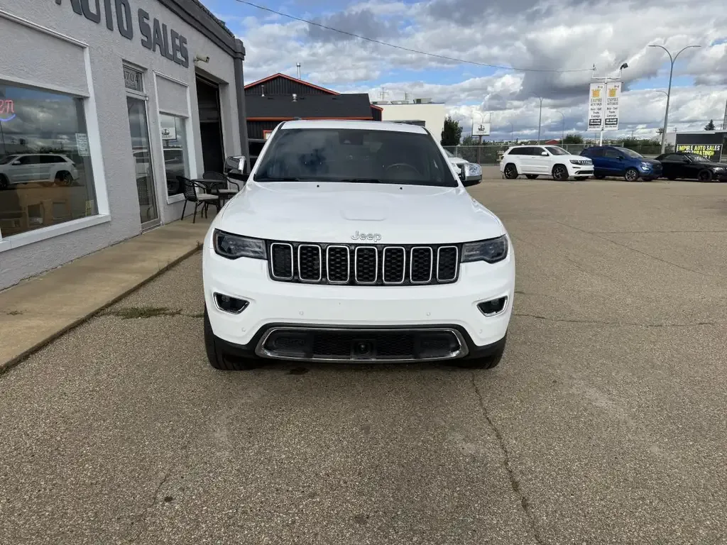 Jeep Grand Cherokee 2022 photo 3