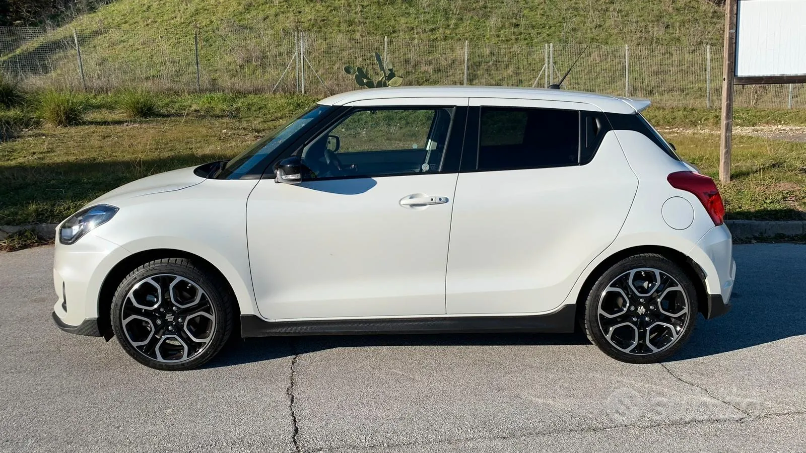Suzuki Swift 2019 photo 3