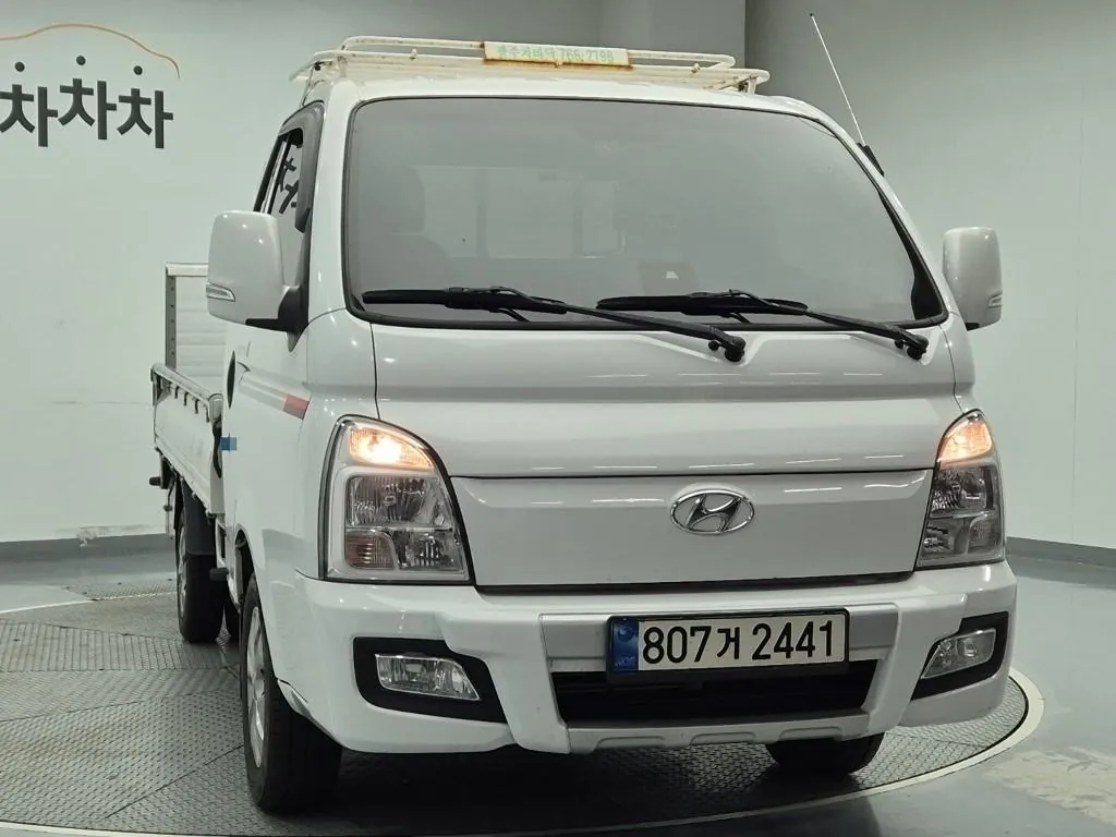 Hyundai Porter 2023 photo 4