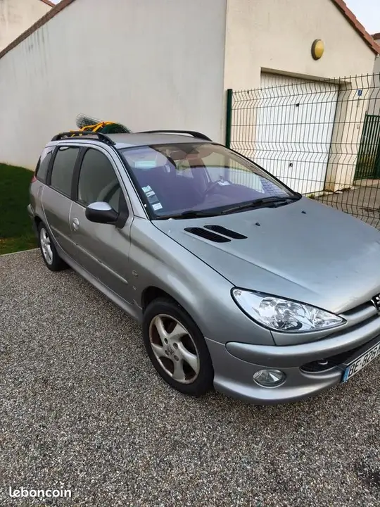 Peugeot 206