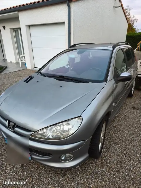 Peugeot 206 2003 photo 3