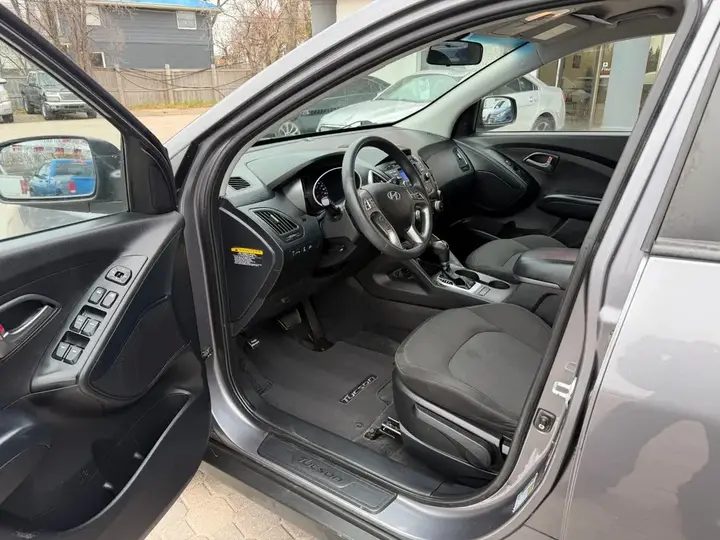 Hyundai Tucson 2015 photo 4