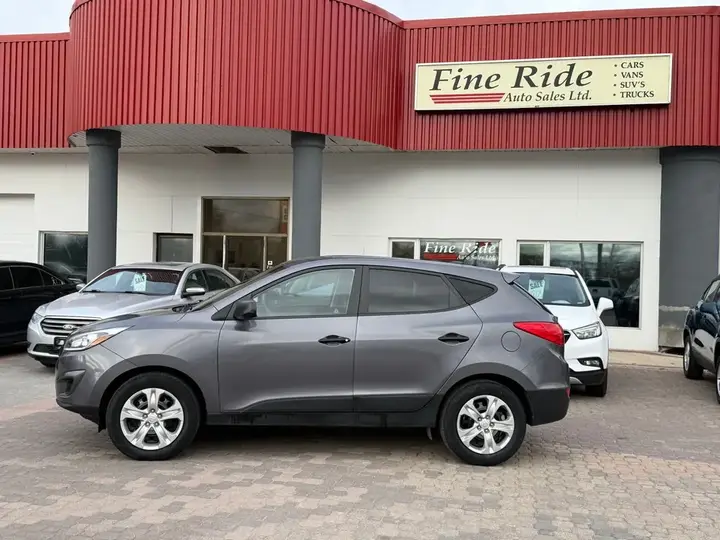 Hyundai Tucson 2015 photo 2