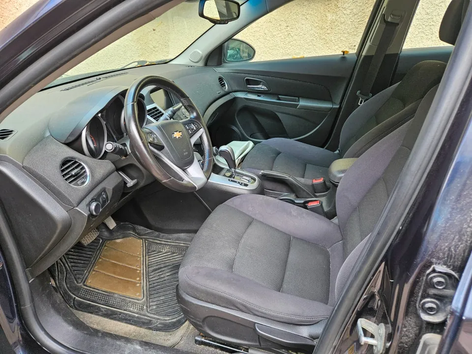 Chevrolet Cruze 2014 photo 3