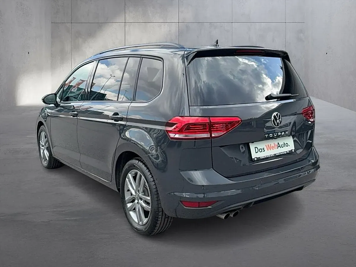 Volkswagen Touran 2025 photo 3