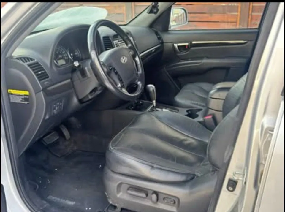 Hyundai Santa Fe 2009 photo 3