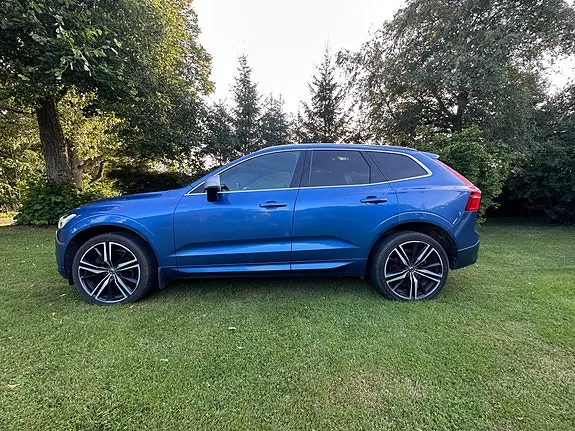 Volvo Xc60 2018 photo 2