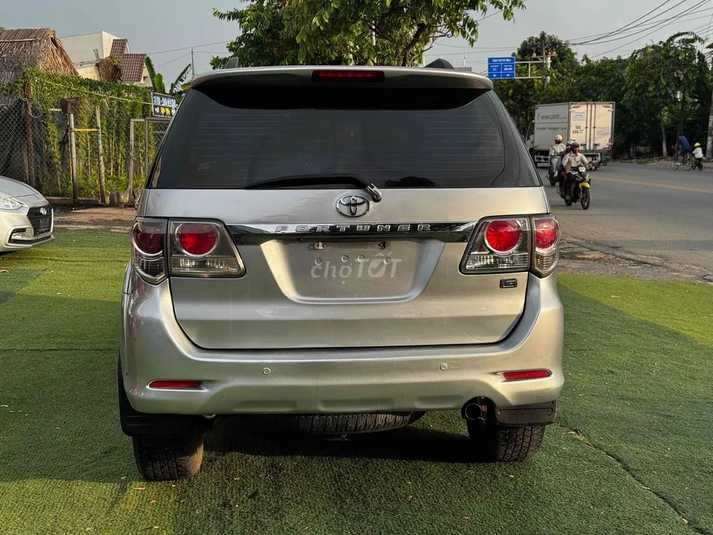 Toyota Fortuner 2014 photo 5