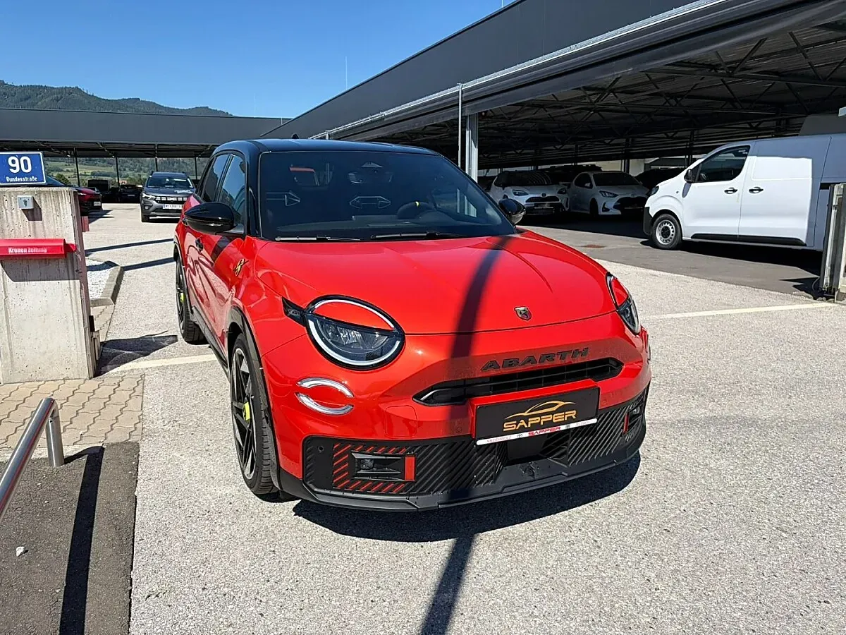 Abarth 600 E Competizione photo 3