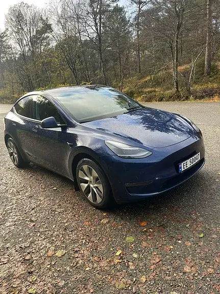 Tesla Model Y 2022 photo 5
