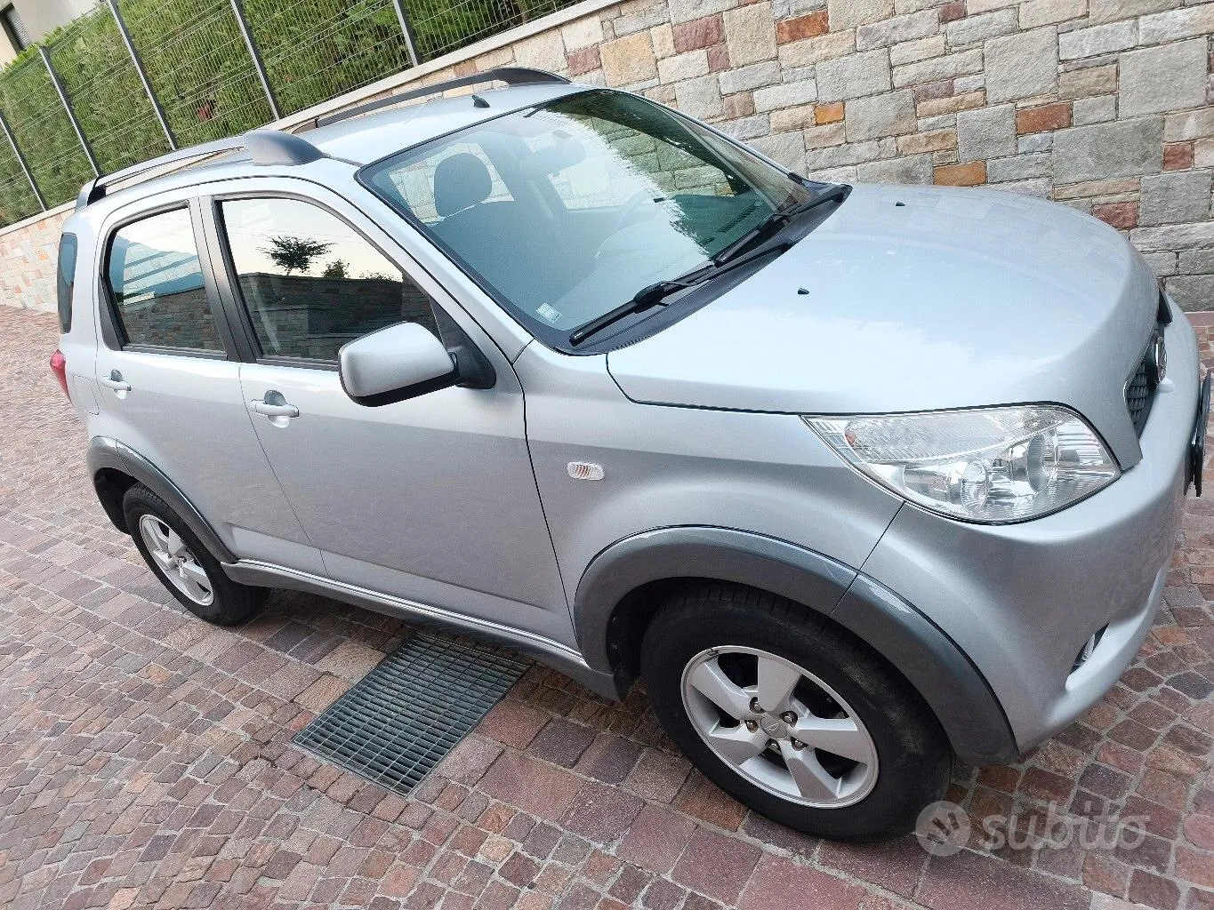 Daihatsu Terios 2007 photo 2