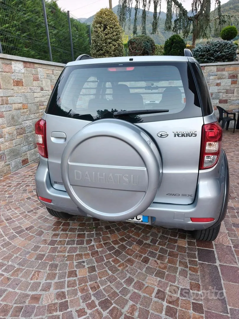 Daihatsu Terios 2007 photo 3