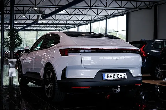 Polestar 4 2026 photo 5